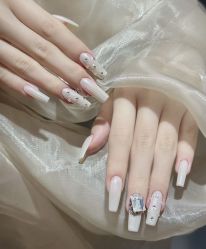 -斯馨·健康美甲美睫