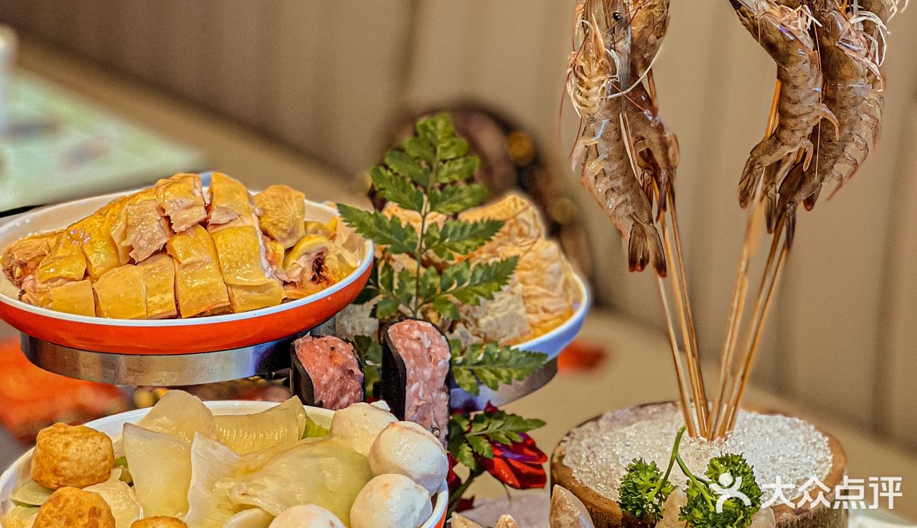 这家港风极致的花胶鸡店真的狂拍三百六十五张才过瘾❗️