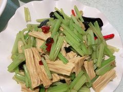 -东门老磨坊羊汤馆(兰山新东关店)