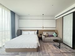 -大连星海皇冠假日酒店