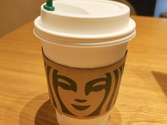 -星巴克臻选(上海中环广场2F店)