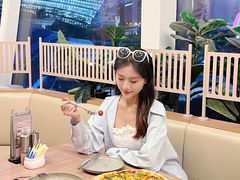 -香港ELEMENTS圆方