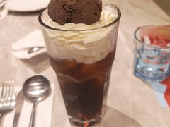 雪糕黑天使-必胜客(东大桥店)