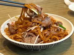 干炒牛河-和苑酒家·一线江景(星寰店)