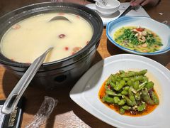 -乔街深夜食堂·小龙虾·高压锅生蚝(杭州总店)