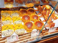 -CARINO BAKERY&CAFE(人广来福士店)