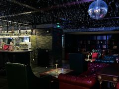 -上海锦江汤臣洲际大酒店柒酒廊