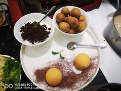 -红鼎豆捞·非遗鲍皇汤火锅(宝丰路店)