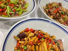 白辣椒炒鸡胗-新新湘菜馆(新中街二条店)