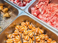 -黑金·寻焰自助百汇·烤肉·火锅(中街店)