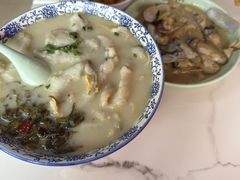 -明呈黄鱼面馆(斜土路店)