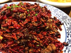 -黄桷树曹家私房菜(江与城店)