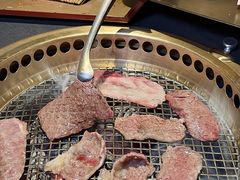 -铭牛烧肉·和牛海鲜自助(高新月牙湖店)