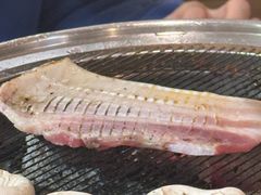 -围炉肉舍丹东海鲜烤肉·烤活鳗(步行街店)