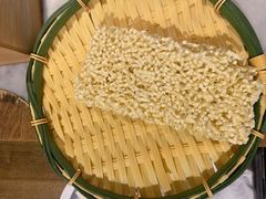 -尚尚仙·酸汤猪手·猪肚鸡火锅(华联万柳购物中心店)