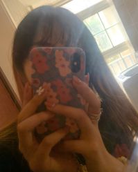 -蜜丝卡伦美甲美睫连锁