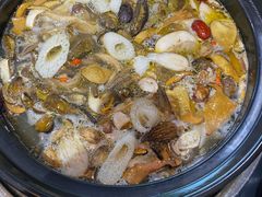 -野菌皇海景野生菌火锅(滨海大道店)