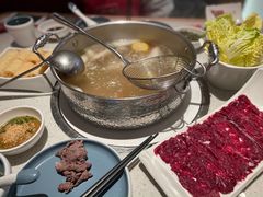 -左庭右院鲜牛肉火锅(环球港店)