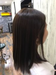-首脑美发沙龙
