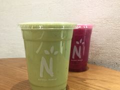 牛油果香蕉奶昔-Natural Moment天然果汁(天汇广场igc店)