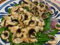 师傅炒鱼片-龙桥私厨·姜花菊花过桥鱼·顺德菜(容桂店)