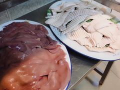 -华哥新鲜猪精品美食