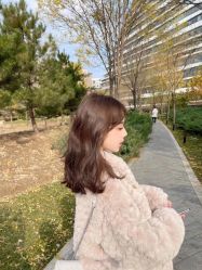 -Hello Lady发型设计