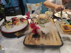 -三号码头罗氏虾小馆
