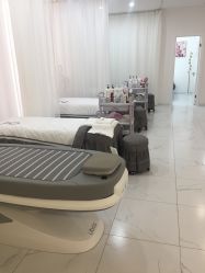 -奈弗里·疗愈SPA·美肤中心
