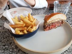 经典牛肉汉堡-Cooking Man(中懋天地店)