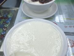 -义顺牛奶公司