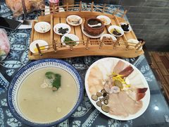 -桥香园过桥米线(国贸店)