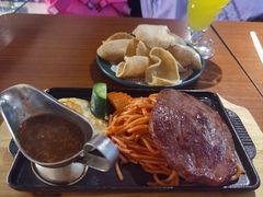 -许榴香西餐厅(台东步行街店)