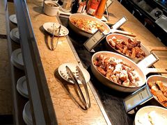 -大中华希尔顿酒店-念自助餐·嗨啤·小龙虾