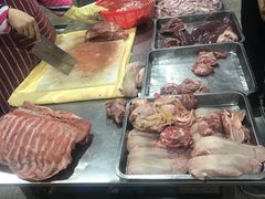 -标记美食新鲜猪杂(兴南大道店)