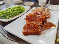 -姐妹临高乳猪店(海垦路店)