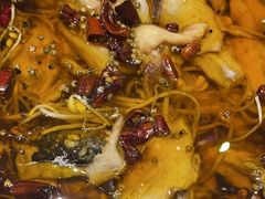 江鱼做水煮鱼-渝信川菜(工体店)