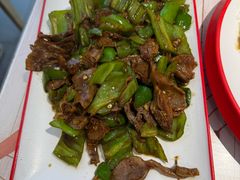 辣椒炒护心肉-夕阳红小吃(中街大悦城店)
