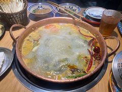 -洱火云南酸菜牛肉火锅(石景山当代商城店)