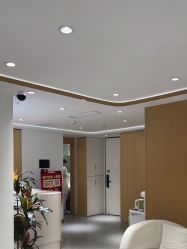 -康美贞·痘肌养护管理中心