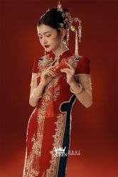 点击看大图 -艾拉·女王婚纱礼服馆