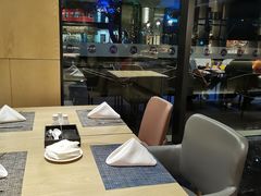 -上海临港美爵酒店·铃兰西餐厅