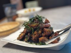 -聚友斋(陶瓷琉璃馆水晶街店)
