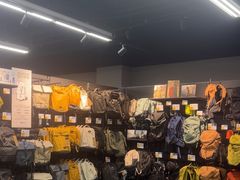 -迪卡侬(西三旗店)