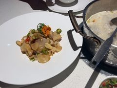 -煲王粤菜餐厅(中侨中心店)