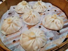 虾肉汤包-小六汤包砂煲菜(文景路店)