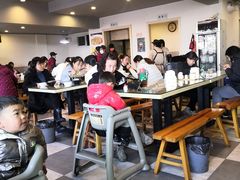 大堂-老电影院饺店(休宁店)