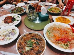 -镜泊湖酒家(兴华街金鼎店)