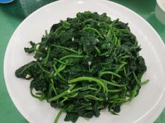 蒜蓉炒番薯叶-巫记鸡饭店