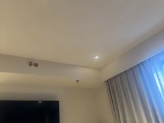 -北京国贸CBD华贸中心亚朵酒店